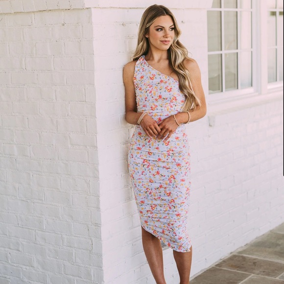 NWT Shop These Three Side Ruched One Shoulder Midi Dress-Floral - Size Small - Picture 2 of 7